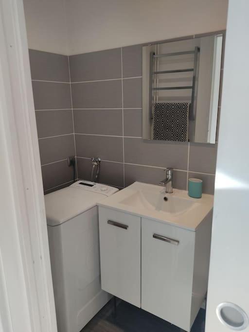 Cozy Apartment Free Parking Caen Zewnętrze zdjęcie